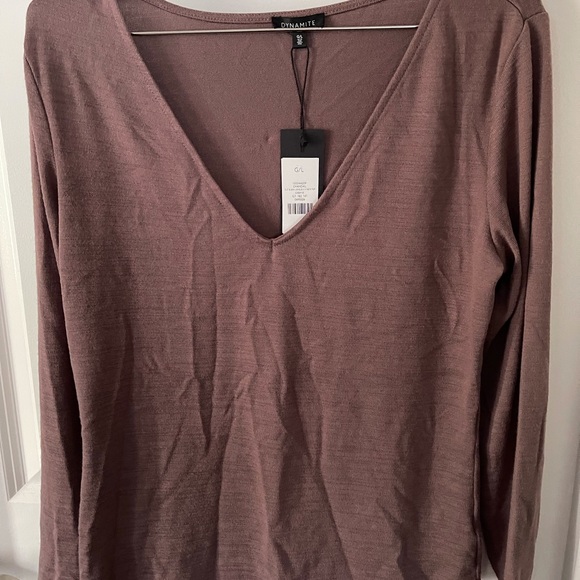 NEW - Long sleeve top by Dynamite - Picture 1 of 3